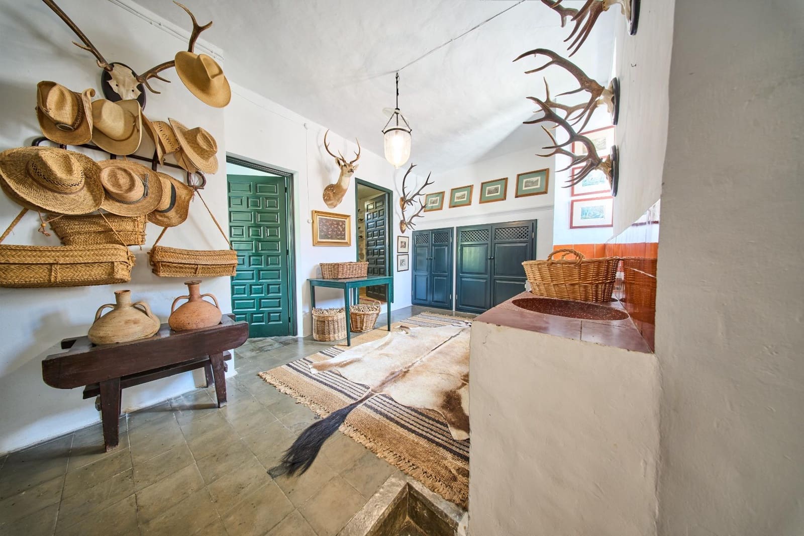 14 soverom Finca/Herregård til salgs i Puebla de Don Fadrique med svømmebasseng - € 7 200 000 (Ref: 8986198)