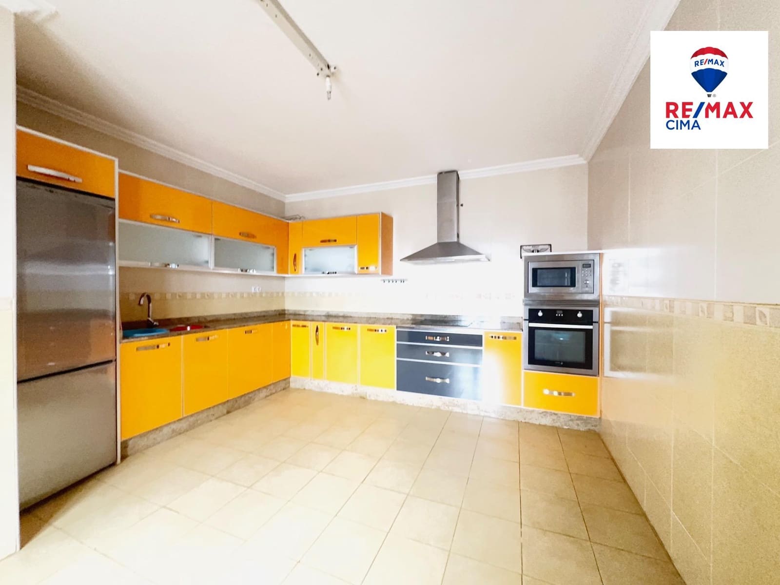 4 makuuhuone Rivitalo myytävänä paikassa Zujar - 135 000 € (Ref: 9001282)