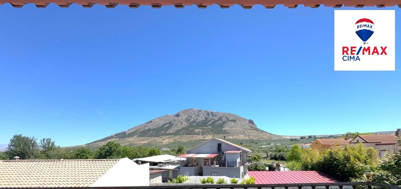 4 Zimmer Reihenhaus zu verkaufen in Zujar - 135.000 € (Ref: 9001282)