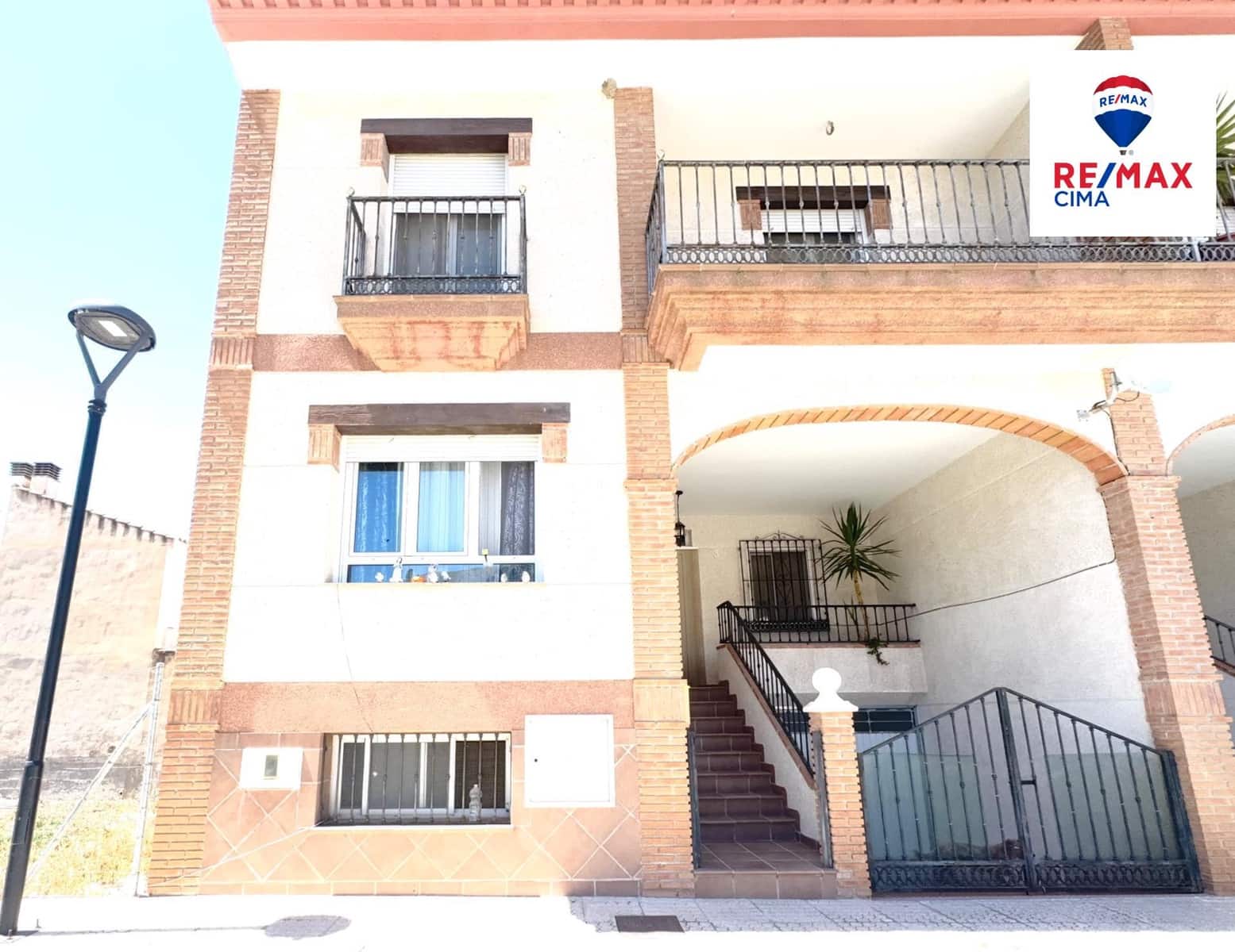 4 Zimmer Reihenhaus zu verkaufen in Zujar - 135.000 € (Ref: 9001282)