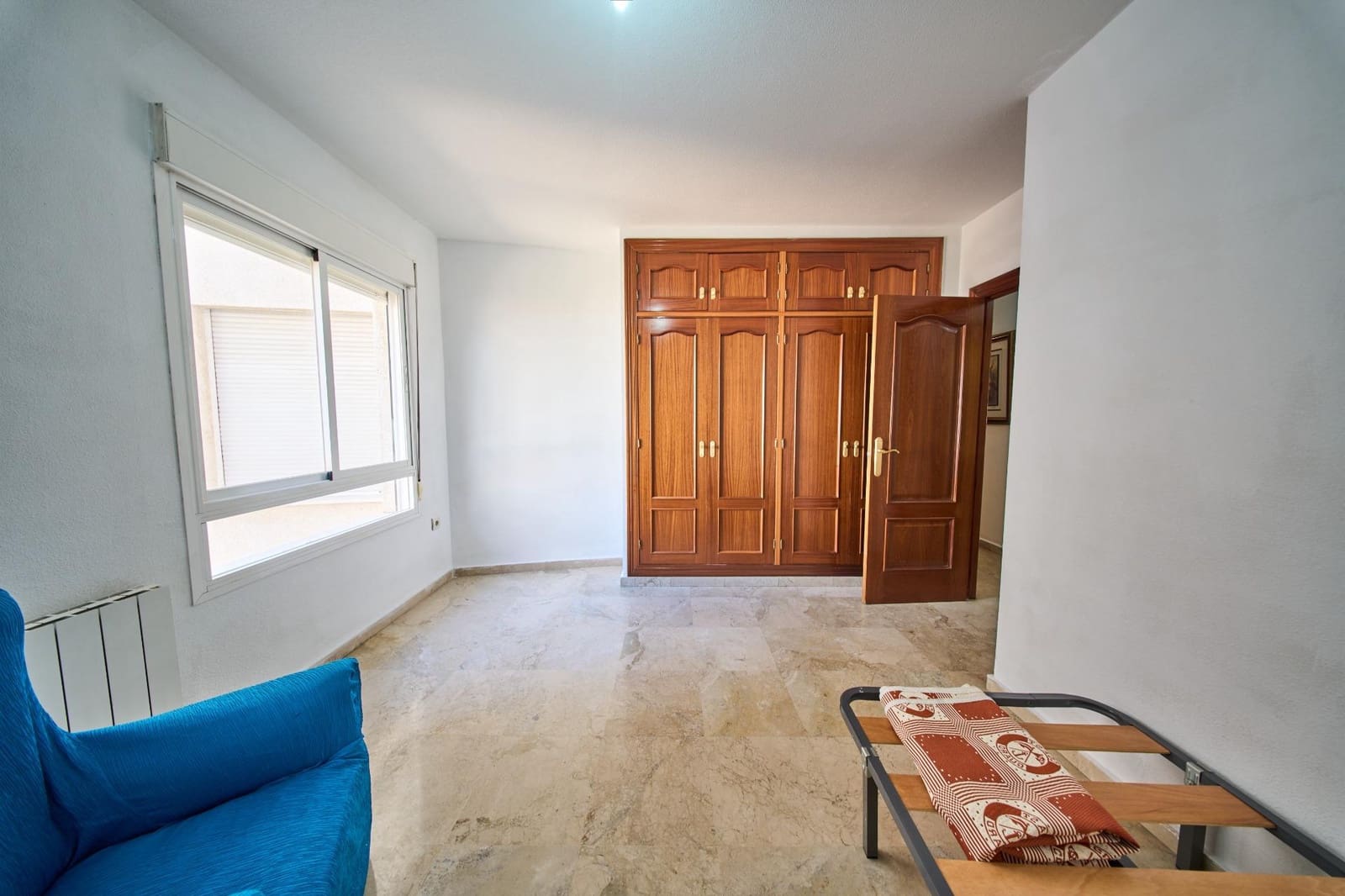 2 soveværelse Lejlighed til leje i Granada by - € 750 (Ref: 9026538)