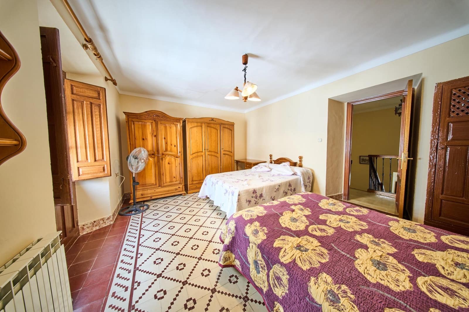 Casa de 9 habitaciones en Alhama de Granada en venta - 200.000 € (Ref: 9035937)