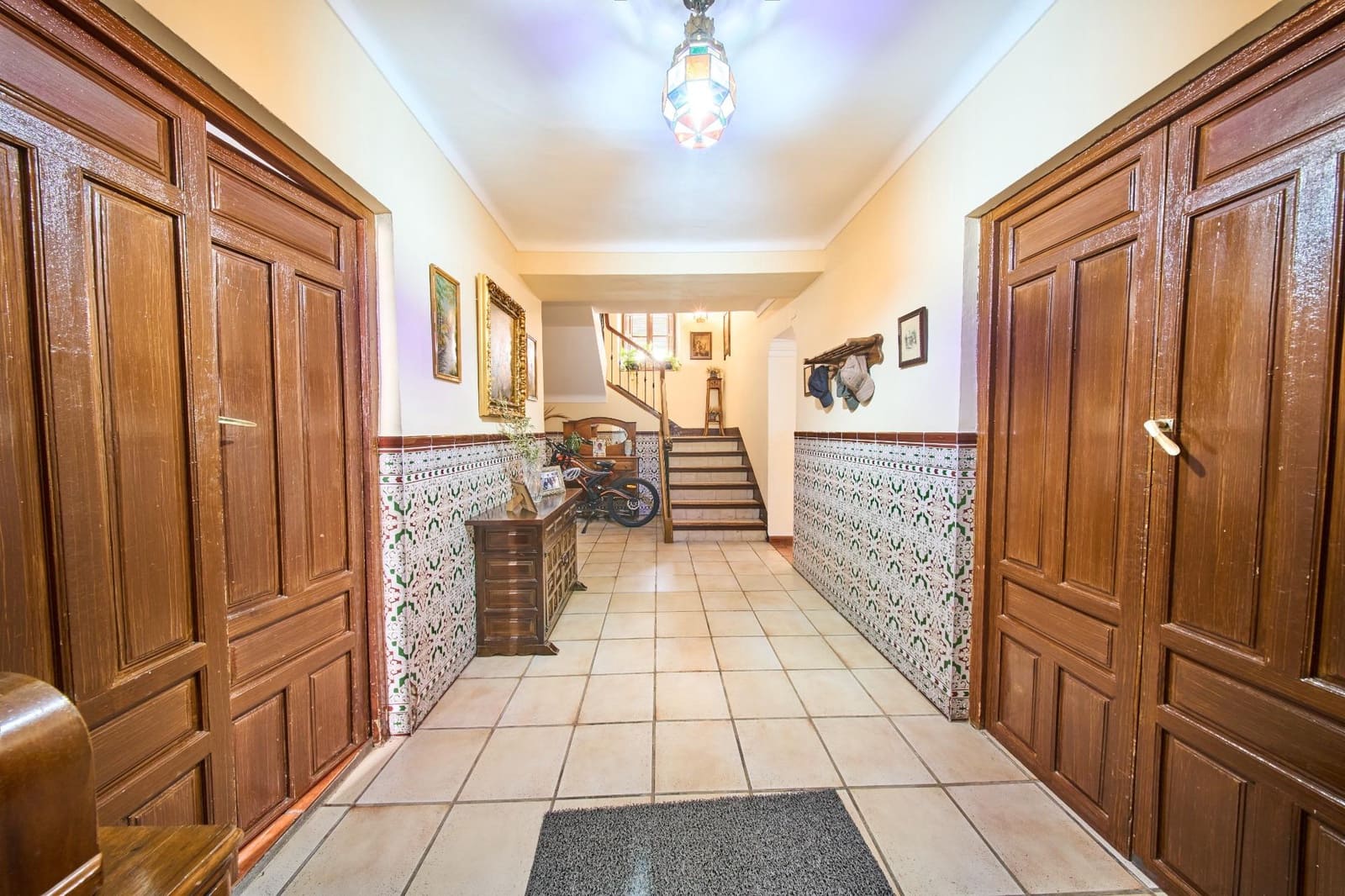 Casa de 9 habitaciones en Alhama de Granada en venta - 200.000 € (Ref: 9035937)