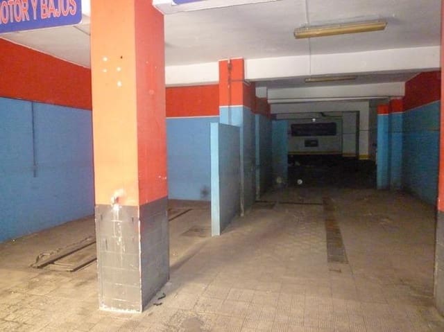 Yritys vuokrattavana paikassa Camino de Ronda - Rosaleda, Granada kaupunki - 1 000 € (Ref: 9049056)