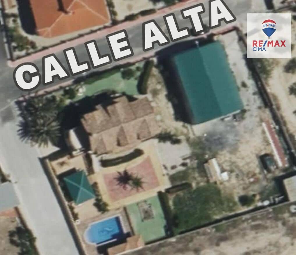 5 camera da letto Villa in vendita in Cortes de Baza con piscina garage - 279.000 € (Rif: 9057776)
