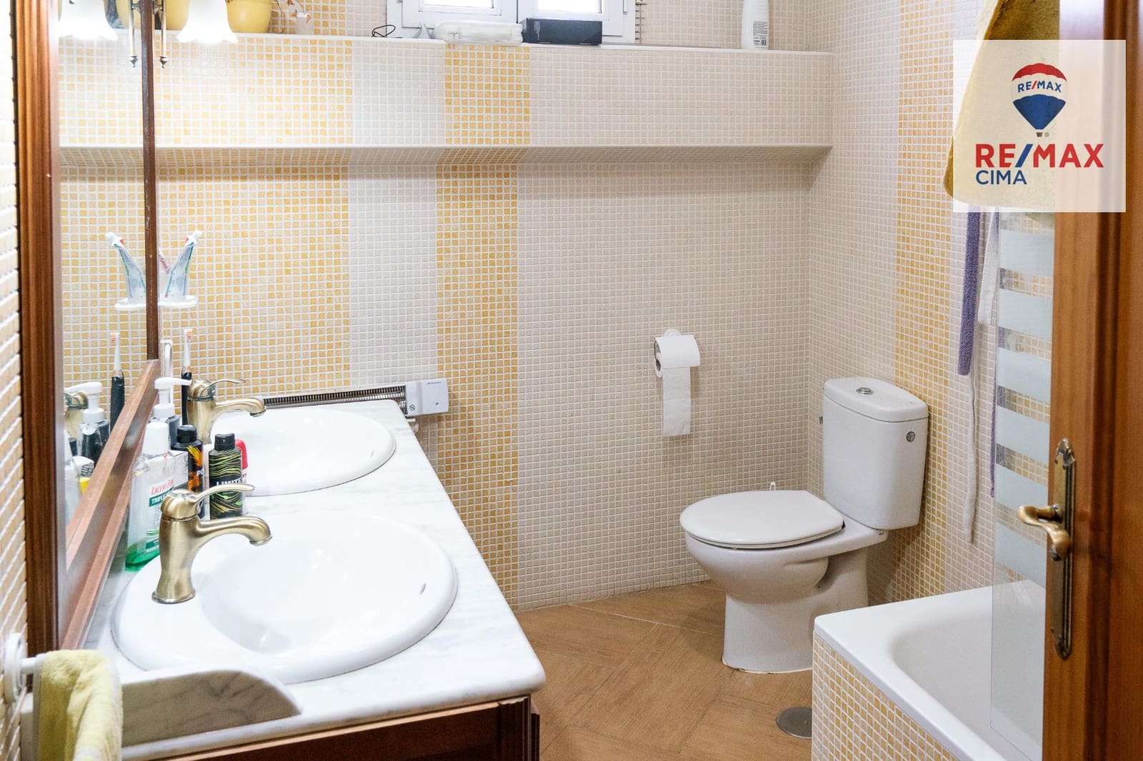 5 camera da letto Villa in vendita in Cortes de Baza con piscina garage - 279.000 € (Rif: 9057776)