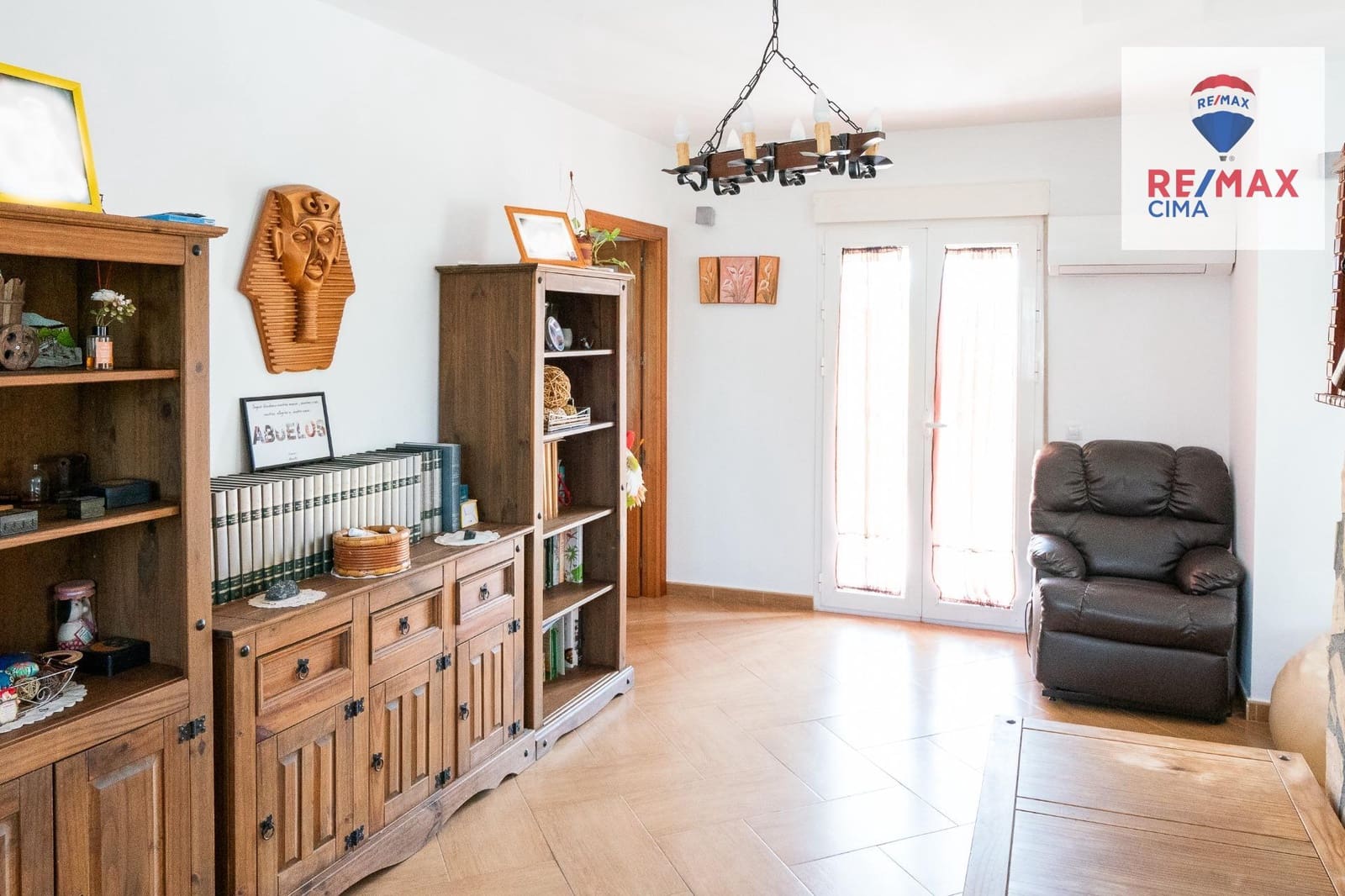 5 camera da letto Villa in vendita in Cortes de Baza con piscina garage - 279.000 € (Rif: 9057776)