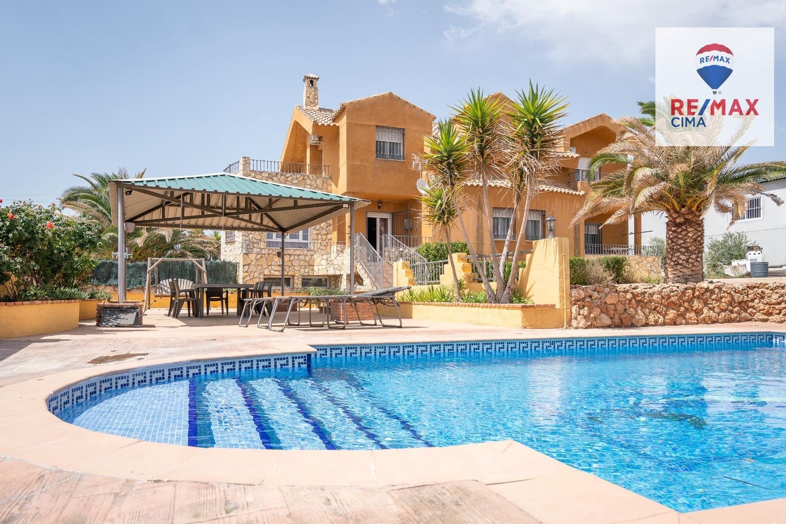 5 camera da letto Villa in vendita in Cortes de Baza con piscina garage - 279.000 € (Rif: 9057776)