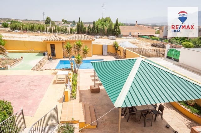 5 quarto Moradia para venda em Cortes de Baza com piscina garagem - 279 000 € (Ref: 9057776)