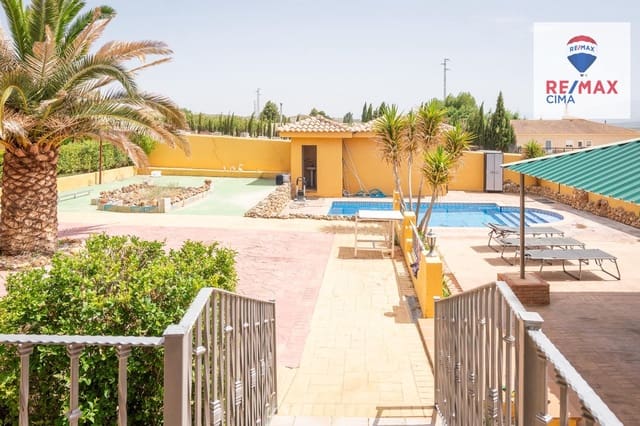 5 quarto Moradia para venda em Cortes de Baza com piscina garagem - 279 000 € (Ref: 9057776)