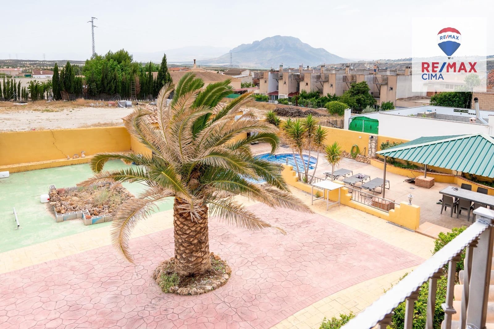 5 camera da letto Villa in vendita in Cortes de Baza con piscina garage - 279.000 € (Rif: 9057776)