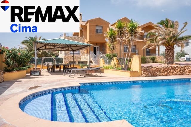 5 soveværelse Villa til salg i Cortes de Baza med swimmingpool garage - € 279.000 (Ref: 9057776)