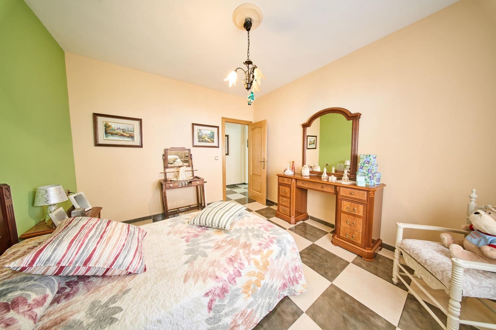 6 chambre Villa/Maison à vendre à Deifontes avec piscine garage - 269 000 € (Ref: 9057777)