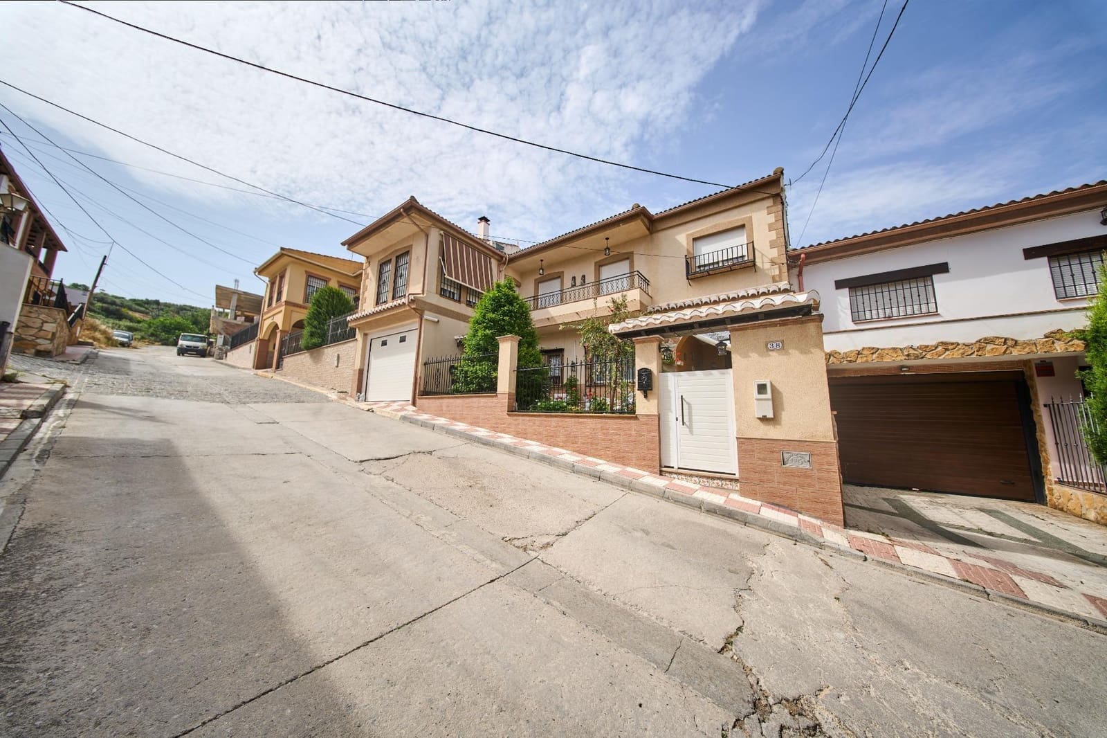 6 chambre Villa/Maison à vendre à Deifontes avec piscine garage - 269 000 € (Ref: 9057777)