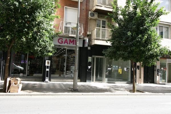 Commerciale da affittare in Granada citta - 3.000 € (Rif: 9059602)