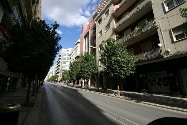 Commerciale da affittare in Granada citta - 3.000 € (Rif: 9059602)