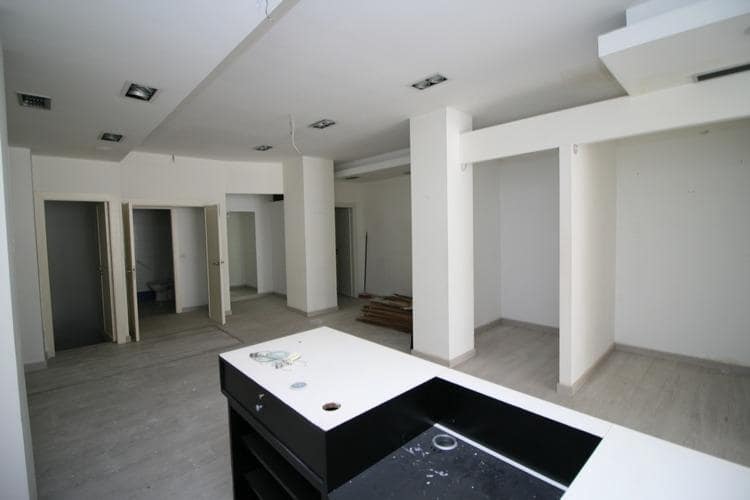 Commerciale da affittare in Granada citta - 3.000 € (Rif: 9059602)