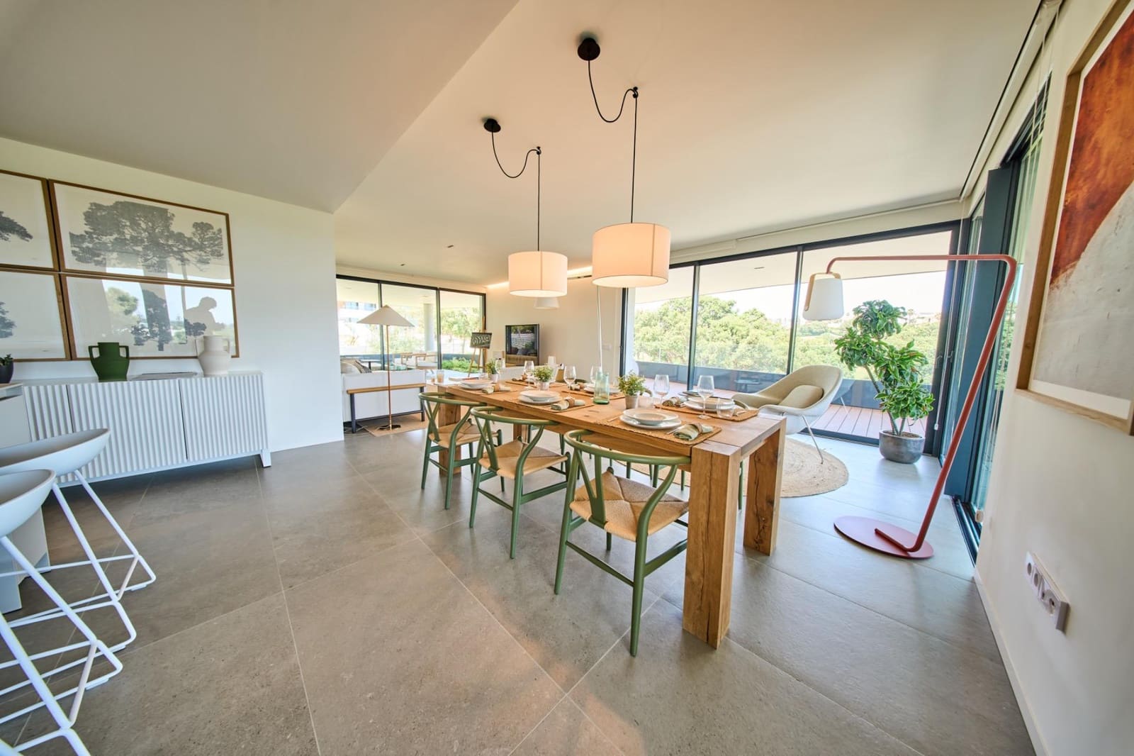 3 soveværelse Lejlighed til salg i Sotogrande med swimmingpool garage - € 950.000 (Ref: 9065391)