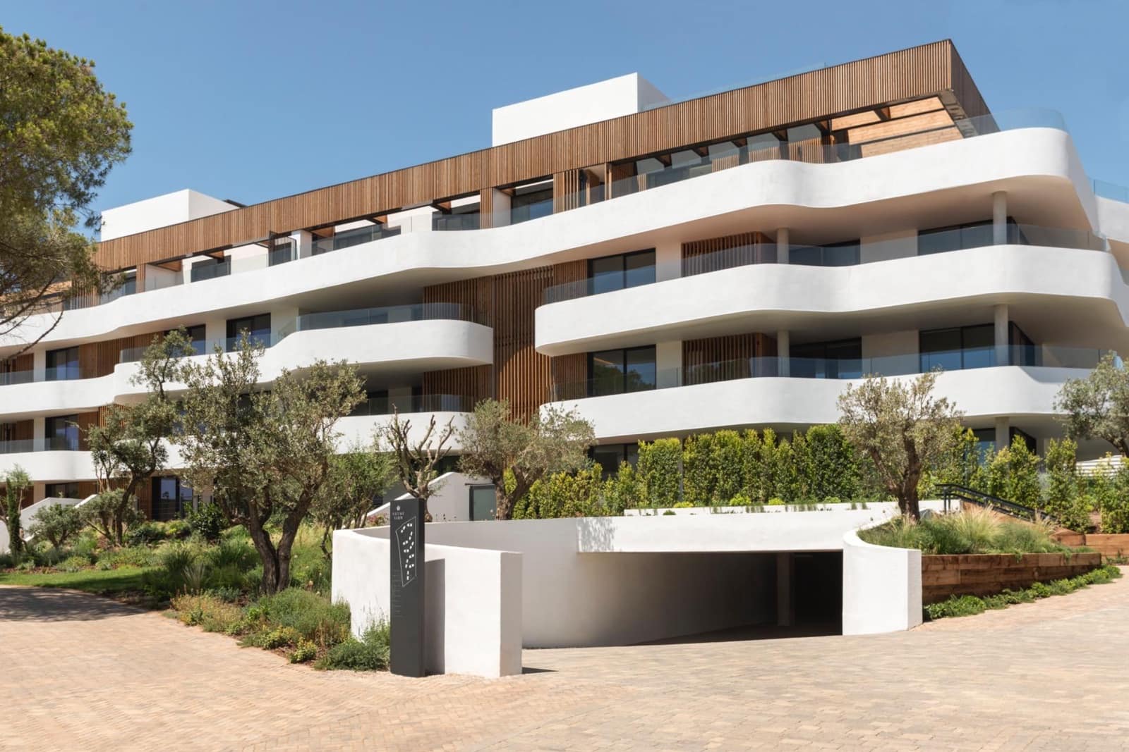 3 soveværelse Lejlighed til salg i Sotogrande med swimmingpool garage - € 950.000 (Ref: 9065391)