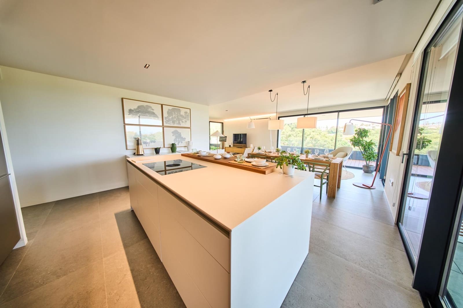 3 soveværelse Lejlighed til salg i Sotogrande med swimmingpool garage - € 950.000 (Ref: 9065391)
