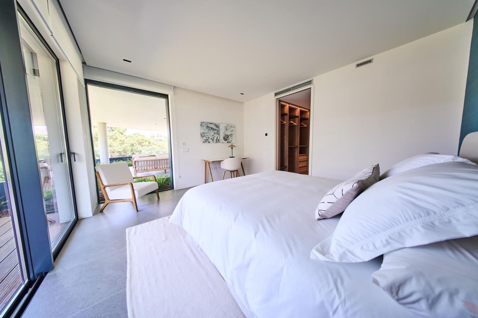 3 soveværelse Lejlighed til salg i Sotogrande med swimmingpool garage - € 950.000 (Ref: 9065391)