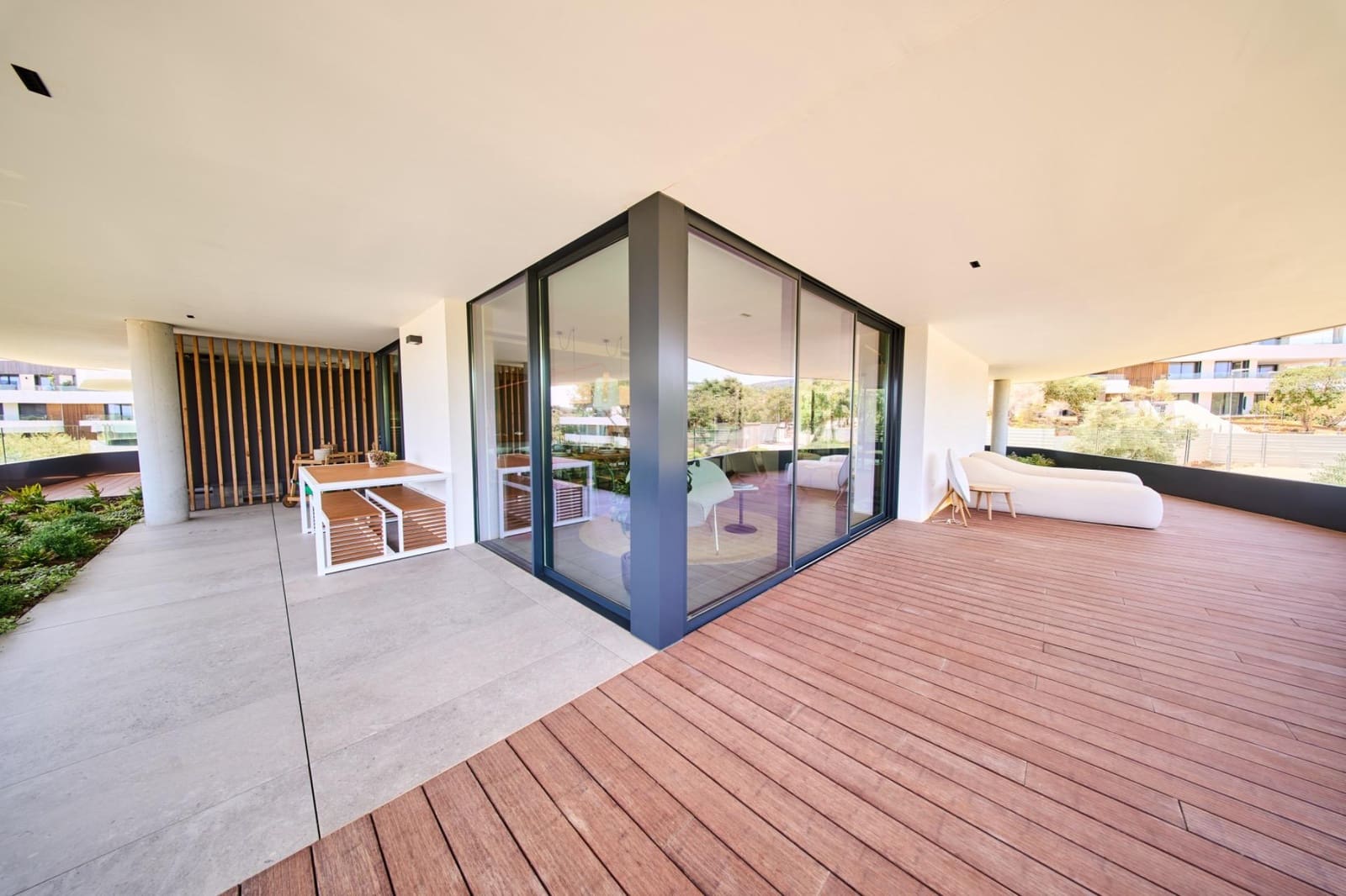 3 soveværelse Lejlighed til salg i Sotogrande med swimmingpool garage - € 950.000 (Ref: 9065391)