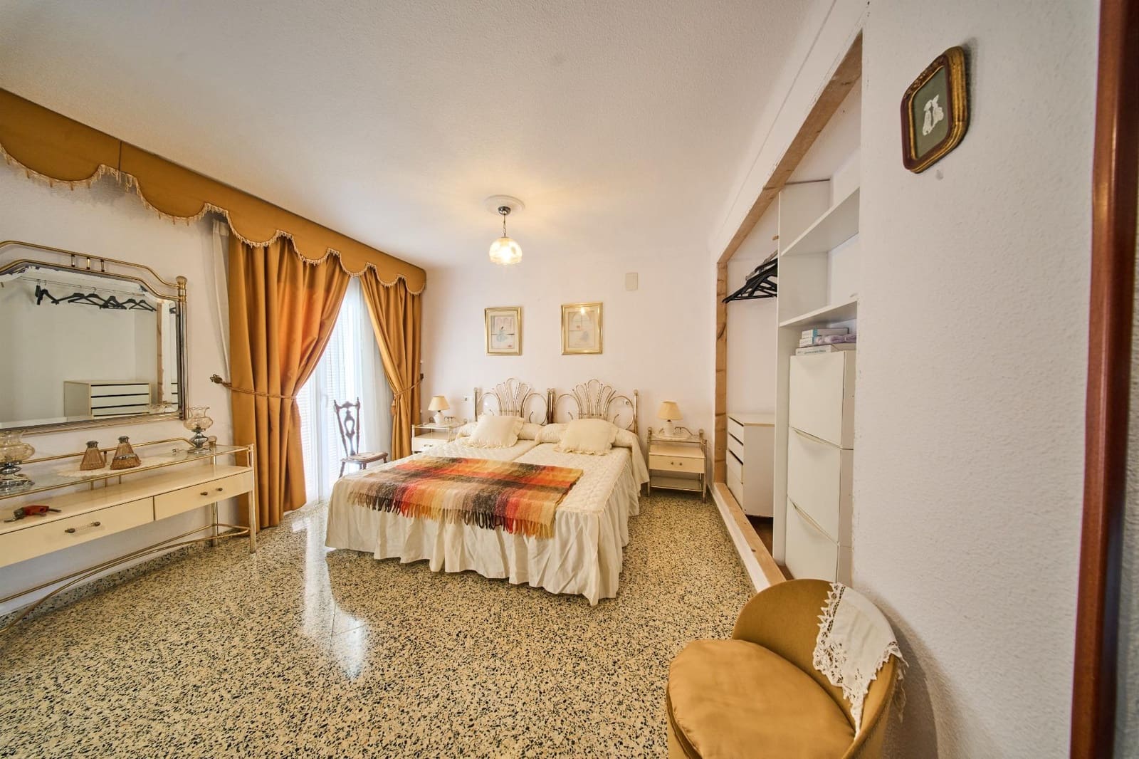 3 soveværelse Byhus til salg i Illora - € 89.900 (Ref: 9085458)