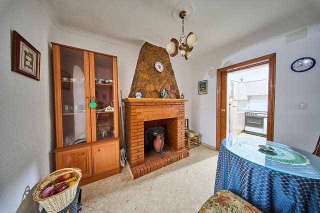 3 soveværelse Byhus til salg i Illora - € 89.900 (Ref: 9085458)