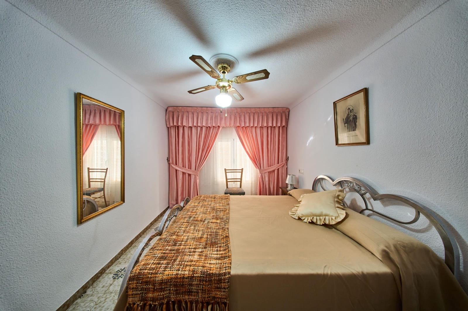 3 soveværelse Byhus til salg i Illora - € 89.900 (Ref: 9085458)