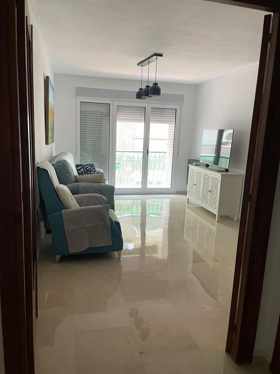 3 camera da letto Appartamento da affittare in Granada citta - 900 € (Rif: 9099286)