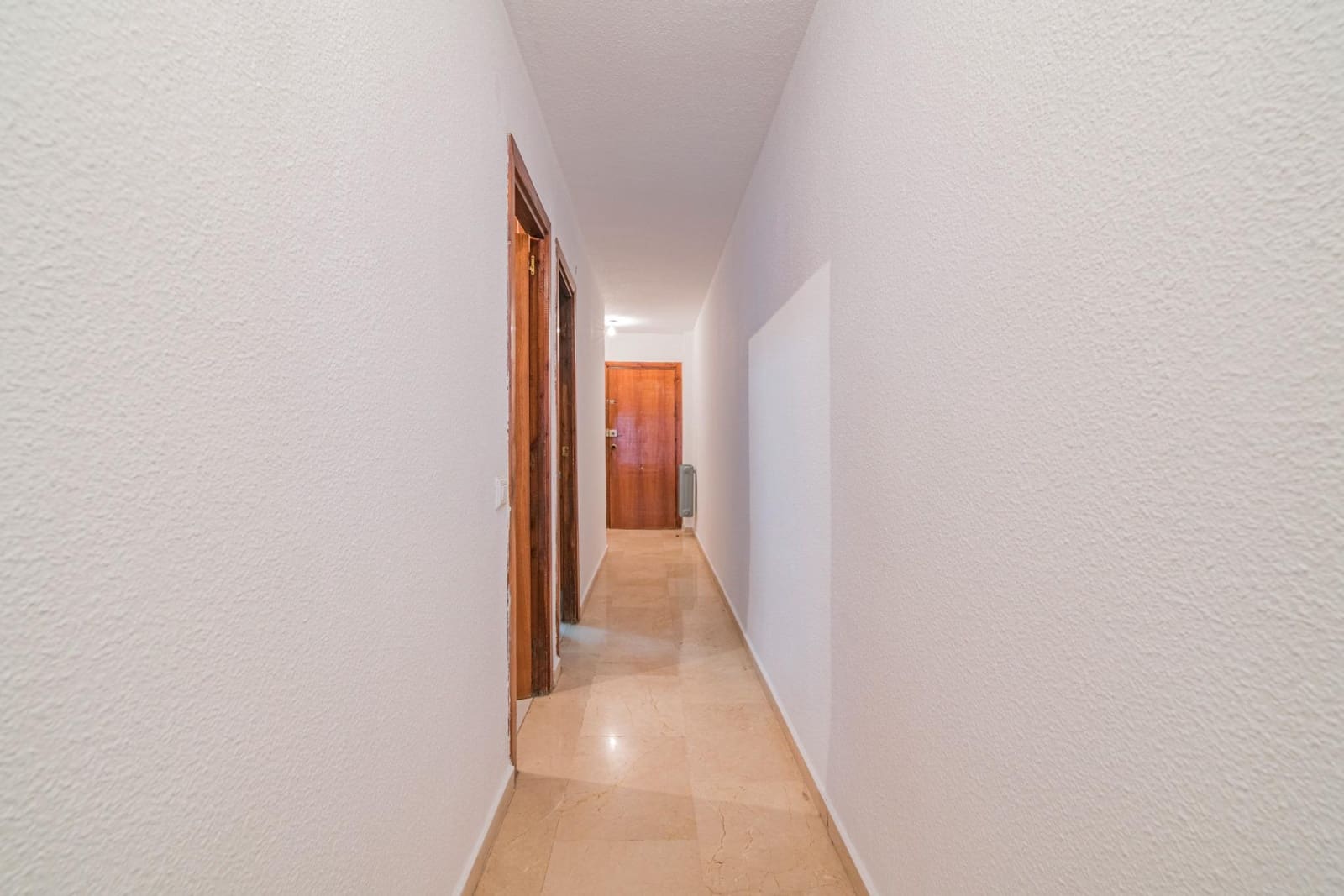 3 camera da letto Appartamento da affittare in Granada citta - 900 € (Rif: 9099286)