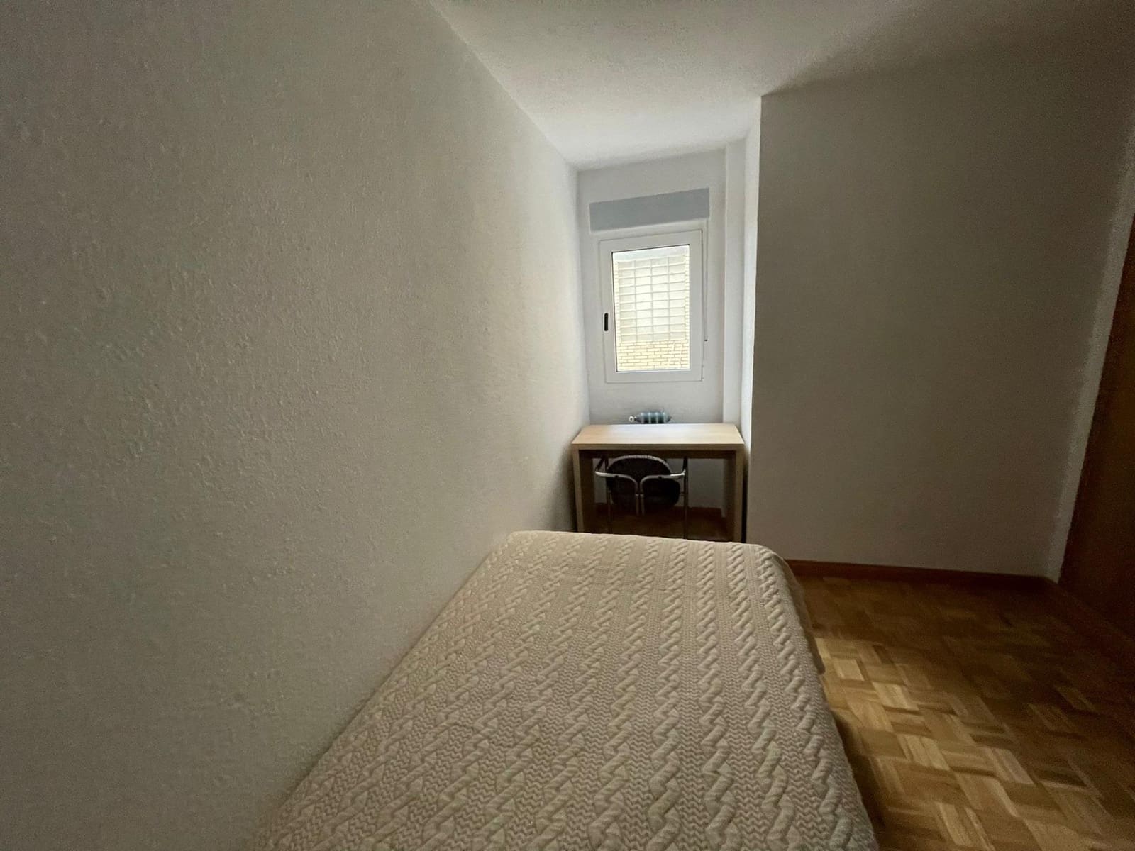 3 camera da letto Appartamento da affittare in Granada citta - 900 € (Rif: 9099286)
