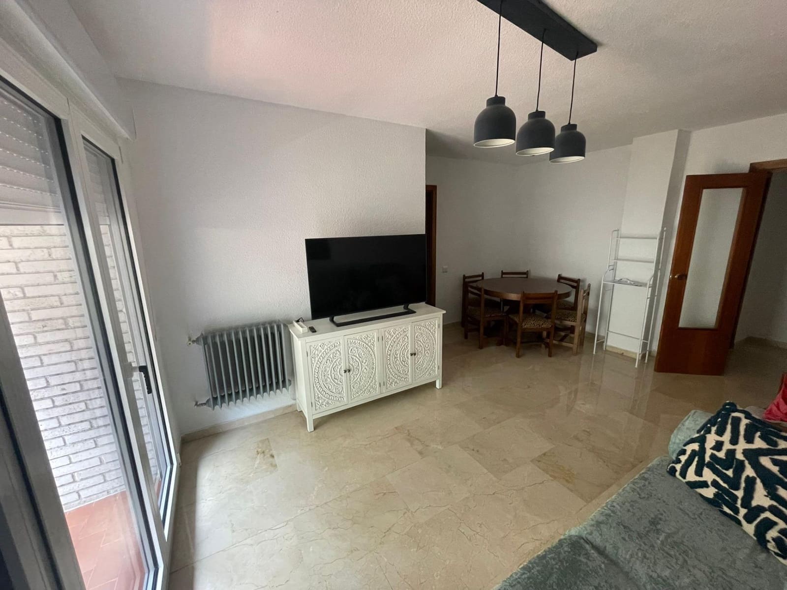 3 camera da letto Appartamento da affittare in Granada citta - 900 € (Rif: 9099286)