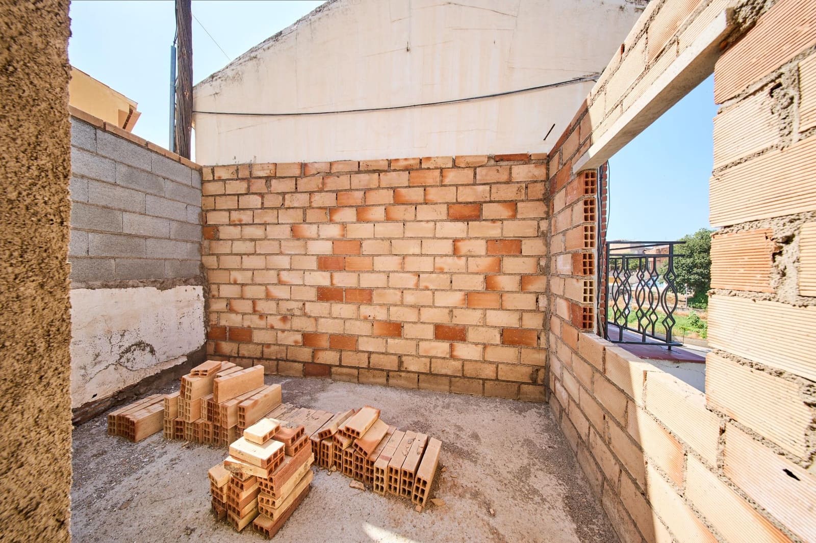 3 soveværelse Rækkehus til salg i Huetor Vega - € 125.000 (Ref: 9104799)