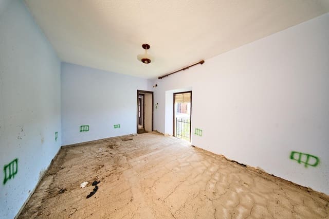 3 soveværelse Rækkehus til salg i Huétor Vega - € 125.000 (Ref: 9104799)