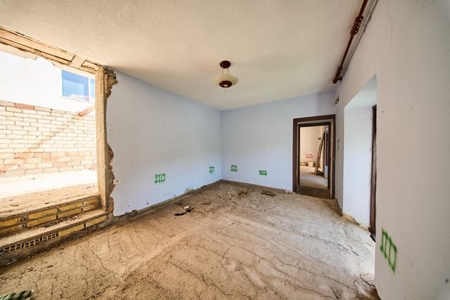 3 soveværelse Rækkehus til salg i Huétor Vega - € 125.000 (Ref: 9104799)