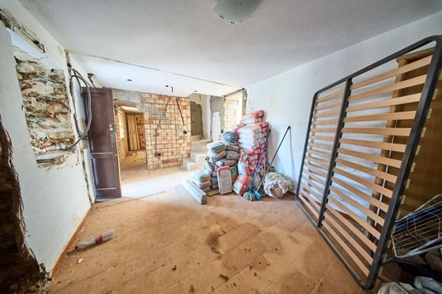 3 soveværelse Rækkehus til salg i Huétor Vega - € 125.000 (Ref: 9104799)