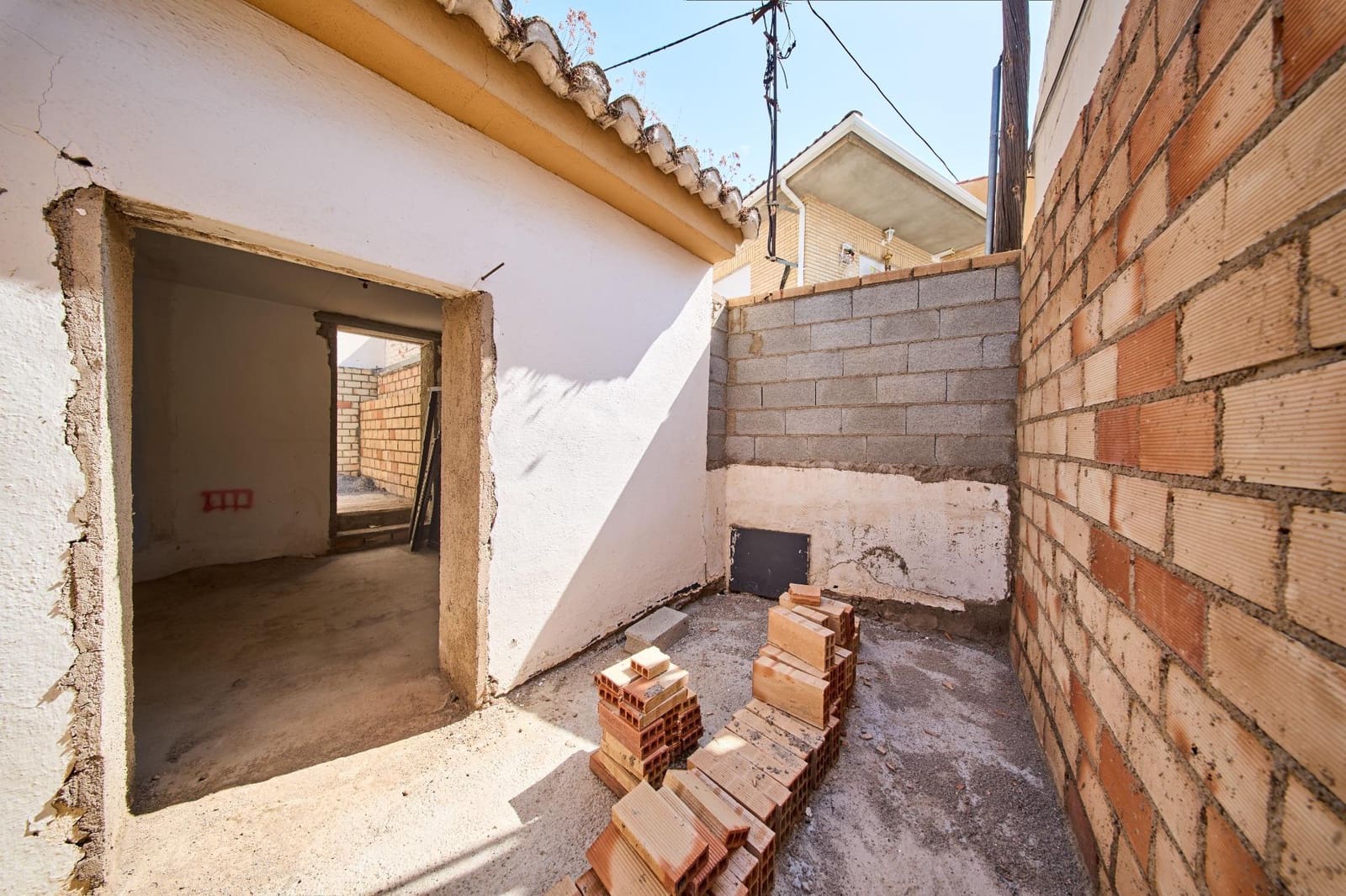 3 soveværelse Rækkehus til salg i Huetor Vega - € 125.000 (Ref: 9104799)