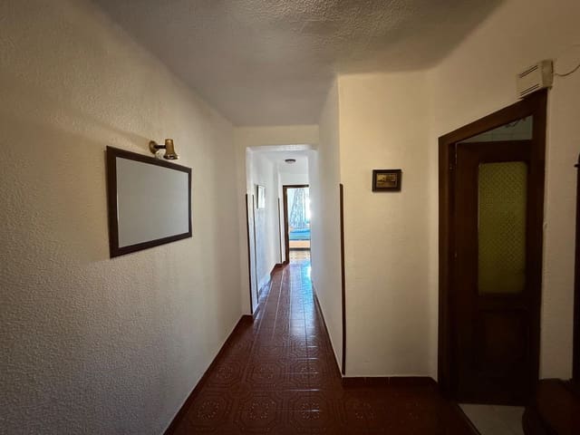 Appartement de 3 chambres à louer à Albaicin, Grenade ville - 1 000 € (Ref: 9106661)