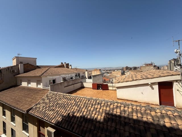 Appartement de 3 chambres à louer à Albaicin, Grenade ville - 1 000 € (Ref: 9106661)