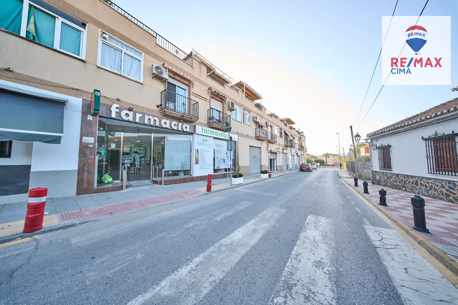 Erhverv til salg i Ambroz - € 59.900 (Ref: 9116285)