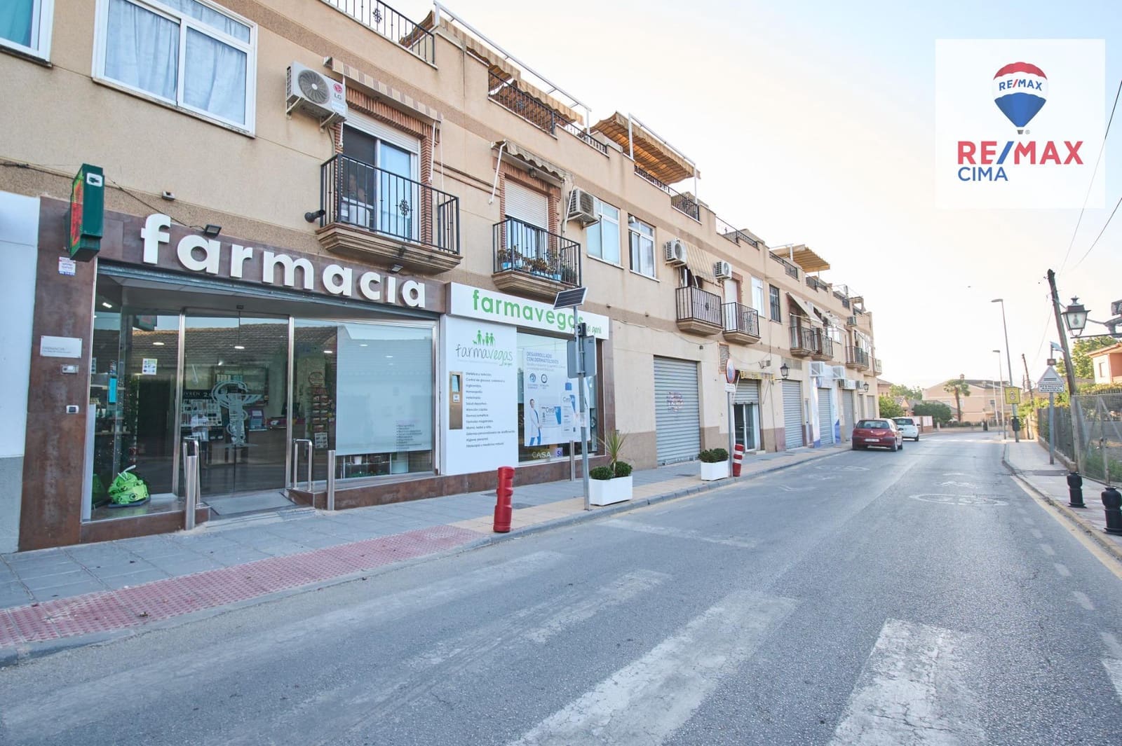 Erhverv til salg i Ambroz - € 59.900 (Ref: 9116285)