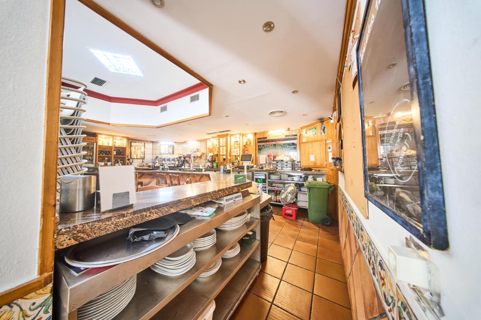 Commercial for sale in Pinos Puente - € 129,900 (Ref: 9116286)