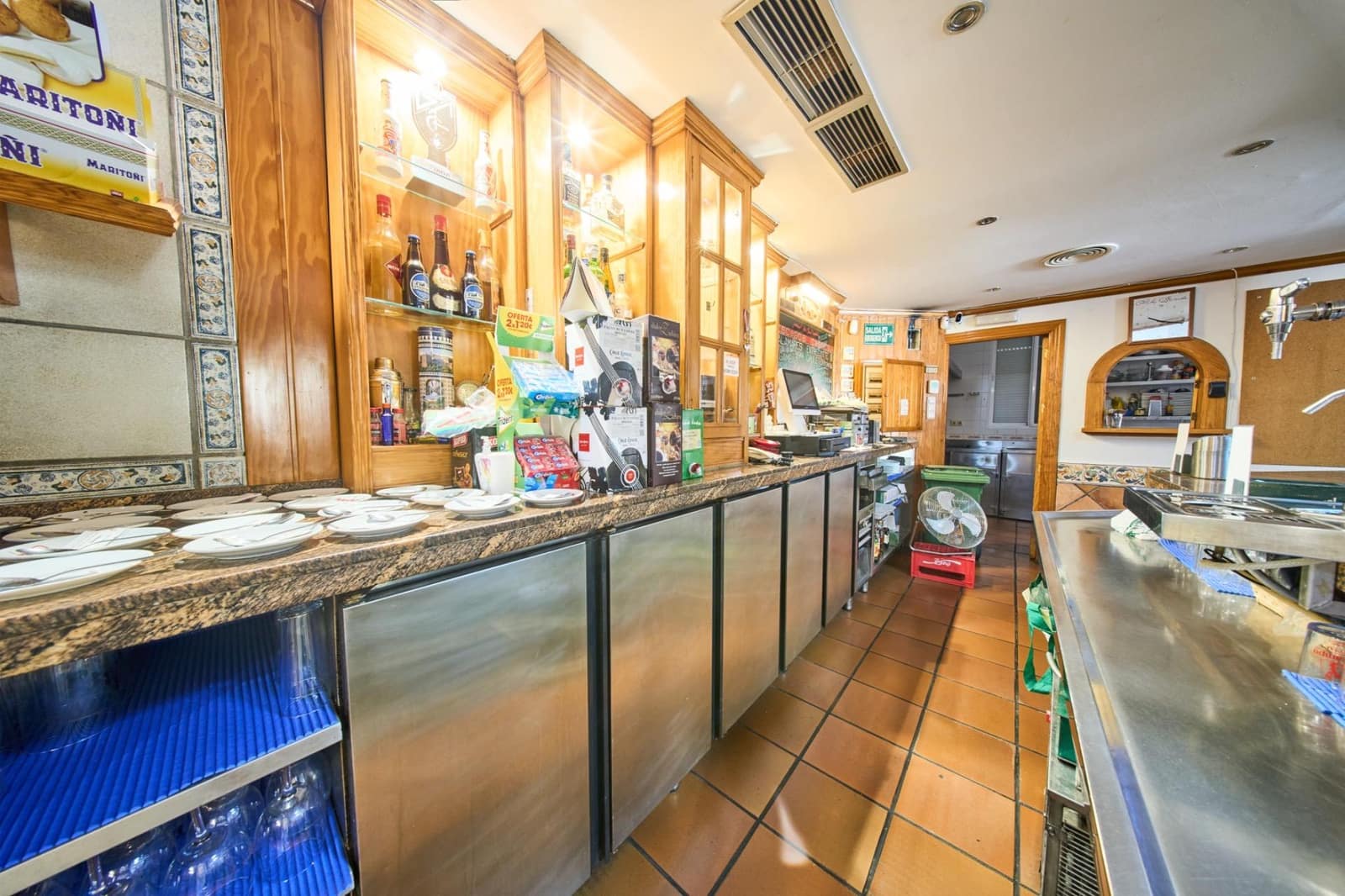Commercial for sale in Pinos Puente - € 129,900 (Ref: 9116286)