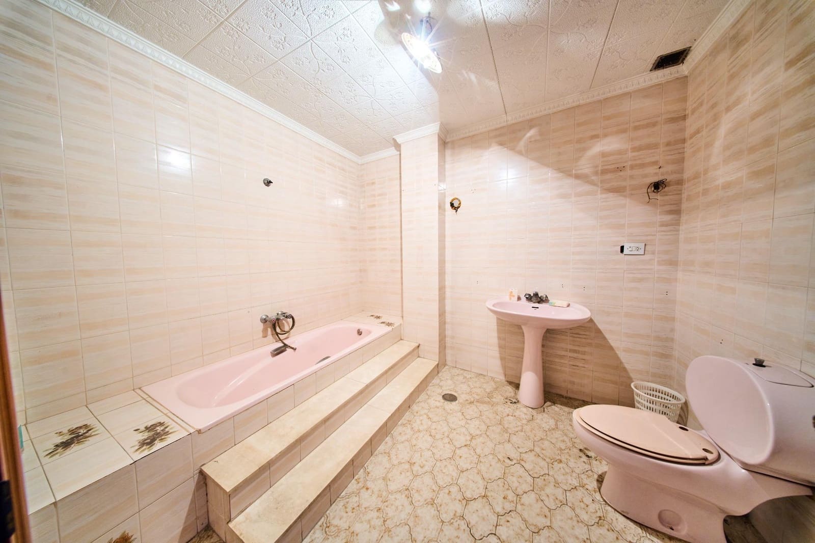 4 soveværelse Lejlighed til salg i Chauchina - € 114.900 (Ref: 9116287)