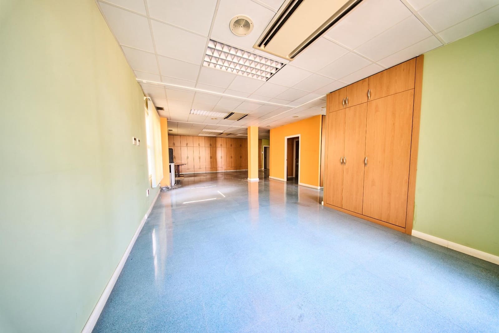10 bedroom Business for sale in Alhendin - € 1,200,000 (Ref: 9118890)