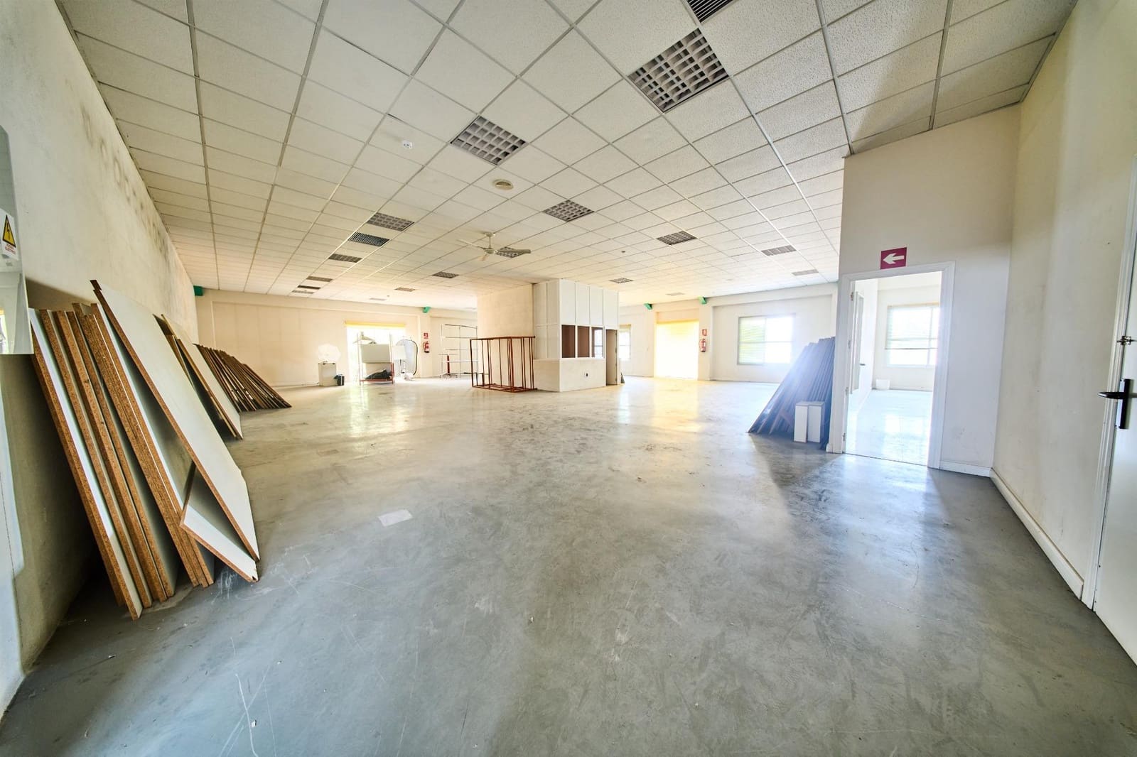 10 bedroom Business for sale in Alhendin - € 1,200,000 (Ref: 9118890)