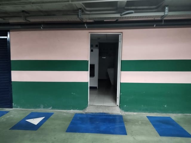 Garasje til salgs i Granada by - € 14 200 (Ref: 9145709)