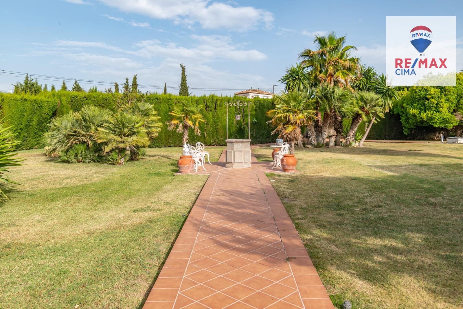 4 chambre Villa/Maison à vendre à Otura avec piscine - 850 000 € (Ref: 9165944)