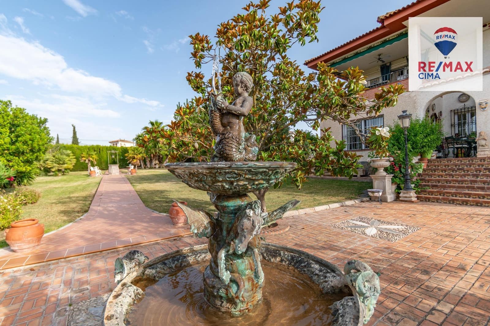 4 chambre Villa/Maison à vendre à Otura avec piscine - 850 000 € (Ref: 9165944)